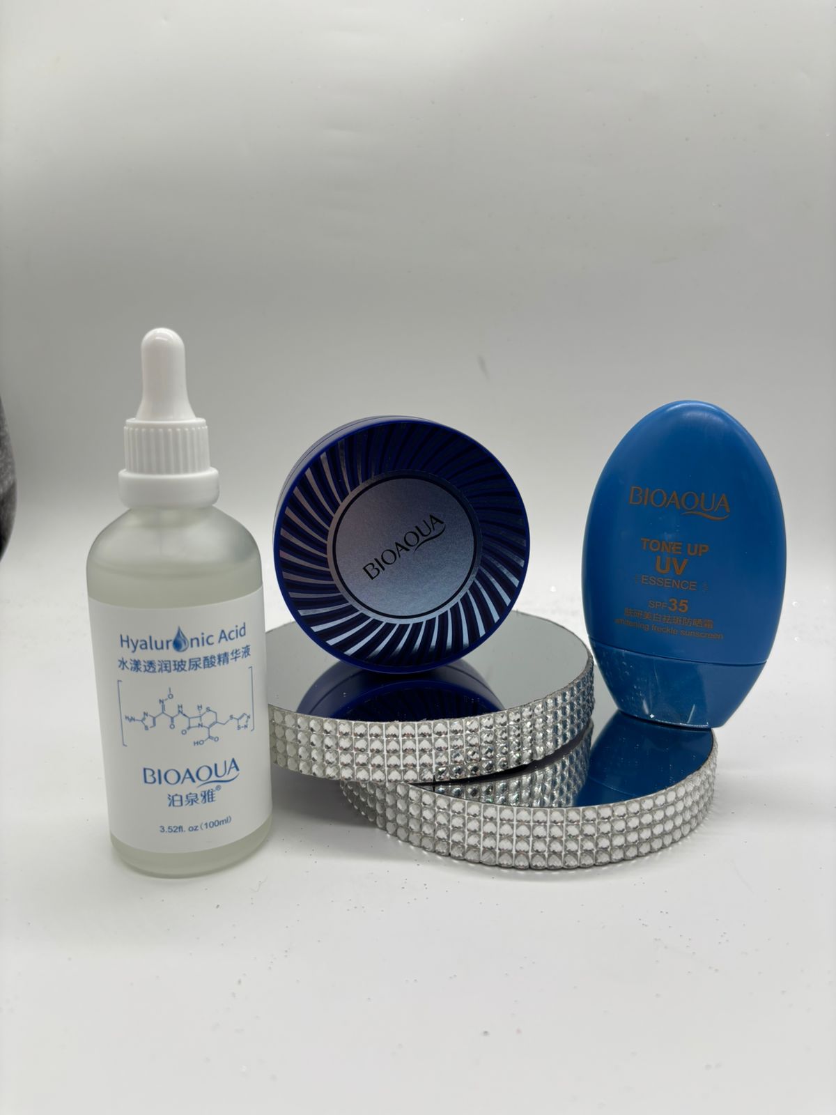 Gray helmet for bikers